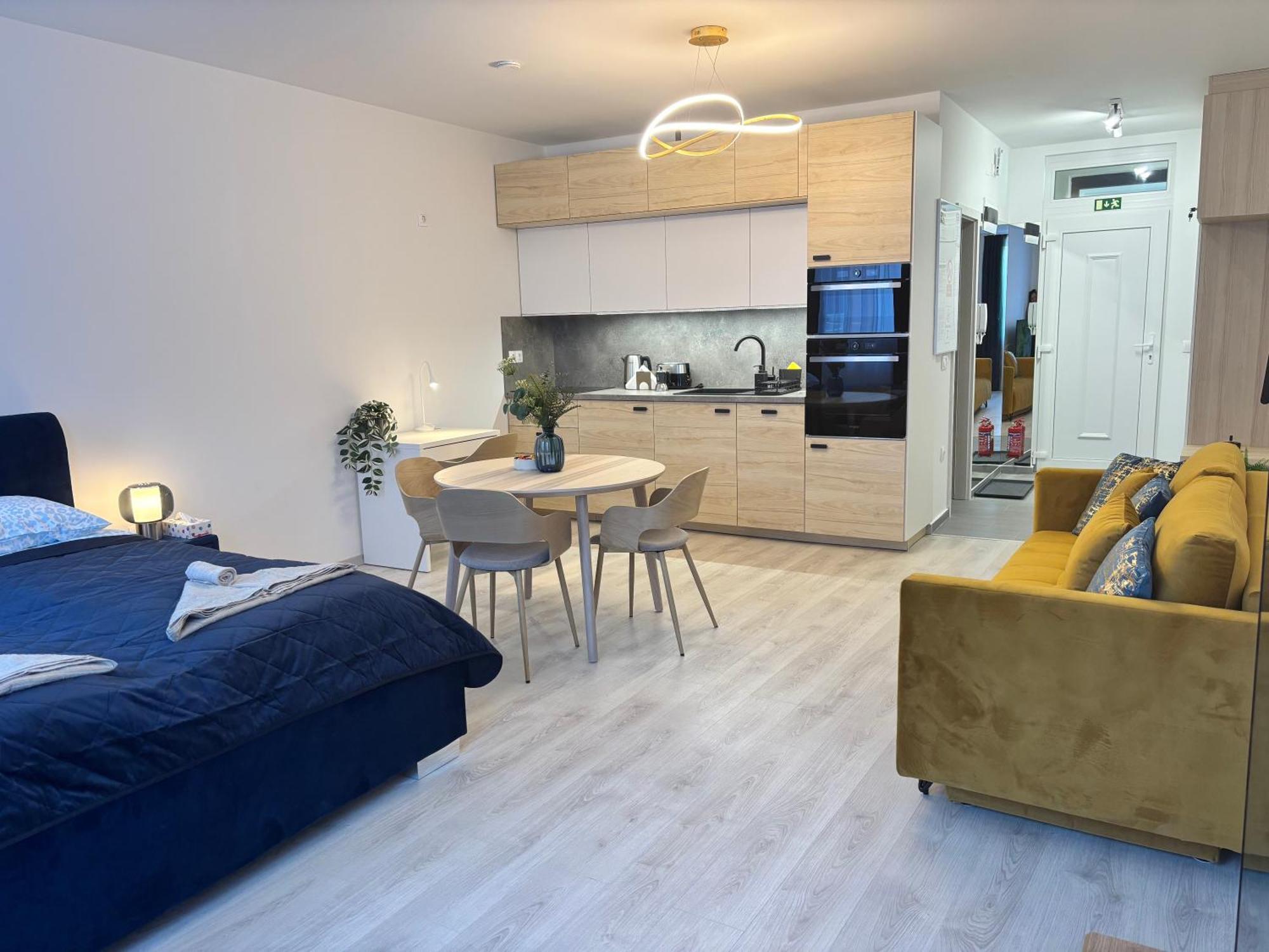 Spirit - Azure Sky With Free Parking Apartment